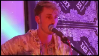 Everlong cover (Live from The Blvd) - Machine Gun Kelly x Tillie