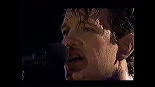 Chris Isaak and Silvertone live in Zandvoort (6/26/93)