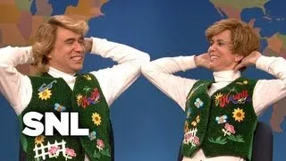 Weekend Update: Garth and Kat Sing Summer Vacation Songs - SNL