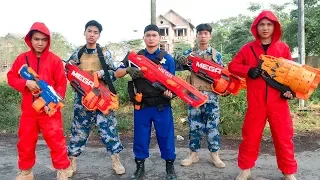 Battle Nerf War: Blue Police Skills Nerf Guns Robbers Group Brother Of The Monkey