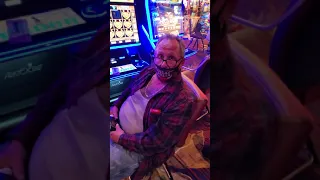 casino jackpot thief tried to steal my winnings