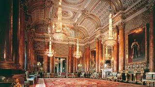 The Amazing Architecture of Buckingham Palace