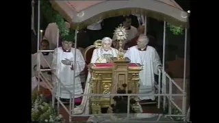 Corpo e Sangue di Cristo - Corpus Domini 2005 (26 maggio).  Benedetto XVI