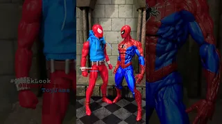 FaceOff: SCARLET SPIDER Vs. SPIDER-MAN 2.0 Marvel QUICK LOOK Mafex / Revoltech Action Figure Review