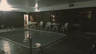 You found the hotel pool at 4am | Dark Ambient Music