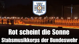 Rot scheint die Sonne (Fallschirmjägerlied) Stabsmusikkorps der Bundeswehr Zapfenstreich 28.08.2023