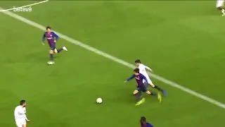 Riqui Puig Barcelona's Wonder Kid Incredible Skills & Passes 2019 HD