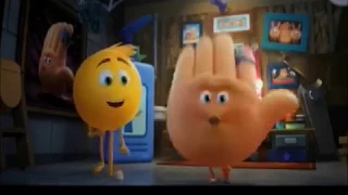 Nickelodeon Orange Carpet: The Emoji Movie Mash-Up