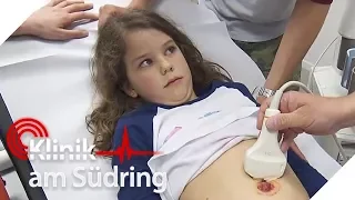 Trotz OP-Termin: Lina (8) macht Radschläge mit Nabelbruch | Klinik am Südring | SAT.1 TV