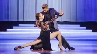 Jose Fernandez - Martina Waldman | Welttanz Gala Baden Baden 2017 - Show Tango Argentino