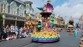 Disney Festival of Fantasy Parade returns to Walt Disney World Magic Kingdom in 4k