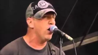 RAMONES - R.A.M.O.N.E.S by Motorhead - CJ Ramone live @ Area 4 Festival 2009