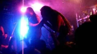 Death Angel-Evil Priest-live 21-10-2010 031.avi