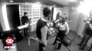 Elena Gheorghe feat. Glance - Ecou [live @ Kiss FM]