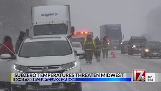 Heavy snow hitting parts of Midwest; dangerous cold coming