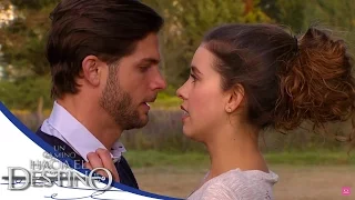 Fernanda y Carlos, a punto de besarse - Un camino hacia el destino