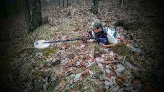 Civil War Camps And Trenches - Relic Hunting Metal Detecting 2015 With American Digger.