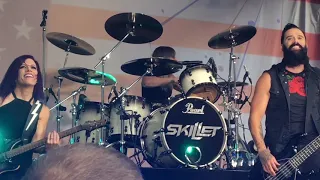 Skillet -Awake and Alive 2019 Live