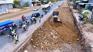 Oh Wow! Excellent Skill Bulldozer Shantui SD22 Showing Of Scattering Rock Soils Into Foundation Road