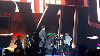 [FANCAM 2] 180406 Super Junior Funny dances part "Devil" SMTown Live in Dubai, April 6, 2018