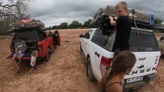 Botswana Overland 2021/2 - Part 8 - Traveling back via the Motloutsi River Bed and Tuli Block