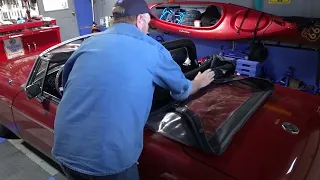 MGB - Taking down and storing the Soft Top (Boot)
