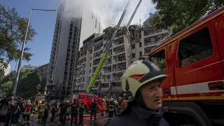 Ракетные удары по жилым кварталам Киева и Харькова: есть убитые и раненые