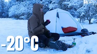 Ekstremalnie zimowy biwak (-20'C) bez ogniska. Winter Camping.