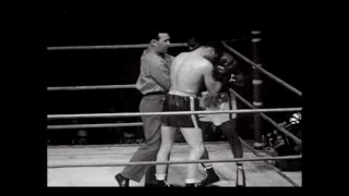 Sugar Ray Robinson vs Carl BoBo Olson