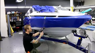 Vinyl Wrap A Boat In Gloss Black And Diamond Blue