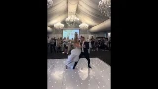 Dancing in the moonlight - Toploader - First Dance by Wedding Dance Diva Kylie & Sam