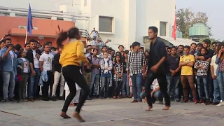 utkarsh 2k17 girls and boy faceoff dance performance | bbdu | lucknow university | bbd lucknow | UP