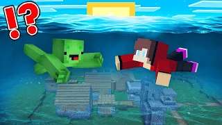 Mikey and JJ's House Was Flooded in Minecraft - Maizen