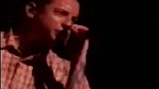 Linkin Park - By Myself (KROQ Almost Acoustic X-Mas 08.12.2001)