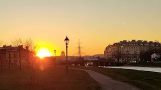 Скоро будет самый короткий световой день в Санкт-Петербурге, зимой солнышка стало совсем мало...