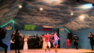 Алёша Попович станцевал лезгинку) Russian guy dancing Caucasian dance "Lezginka"