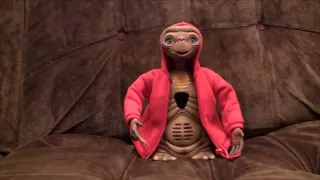 A look at Interactive E.T. | Ashens