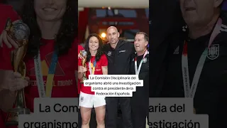 #FIFA abre investigación contra Luis Rubiales tras polémico beso a una jugador de #España | #shorts