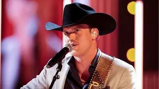 Parker McCollum – “Burn It Down" (Live from the 59th ACM Awards)