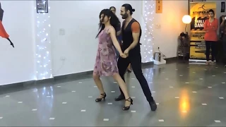 Nashe Si Chadh Gayi | Bollywood Salsa Dance | StepKraft