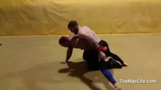 Conor McGregor vs The Mountain