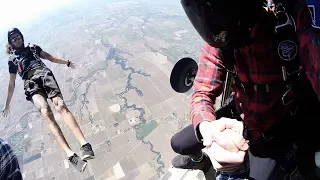 Learning to Skydive! |  Becoming a Licensed Skydiver  [4K]