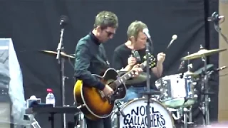 Noel Gallagher's High Flying Birds - Champagne Supernova - Dublin - 07-22-2017