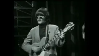 The Byrds - It Won't Be Wrong LIVE (DVD clip)