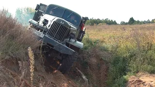 Советский военный грузовик ЗиЛ-157 по бездорожью. Легенда в деле!!!