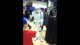 Jude Force Chokes Darth Vader at Winnipeg Comic Convention , C4