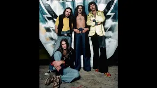Black Sabbath - 11 - Black Sabbath (London - 1975)