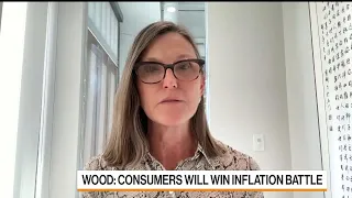 Cathie Wood Wouldn't Be Surprised to See Fed Cut in 2023