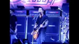 Godsmack - ''Keep Away'' @ Fort Rock 2015