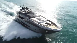 Riva 90' Argo